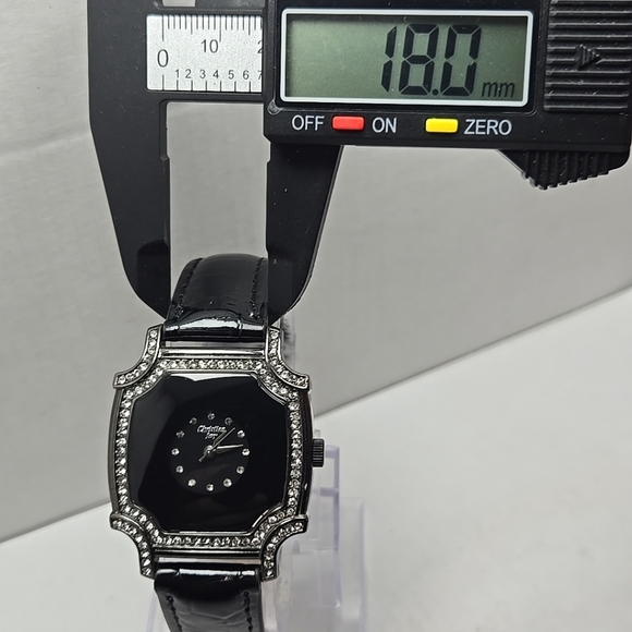 Womens Christian Joy Silver Tone Geometric Watch Crystals Leather New Battery - Picture 5 of 11